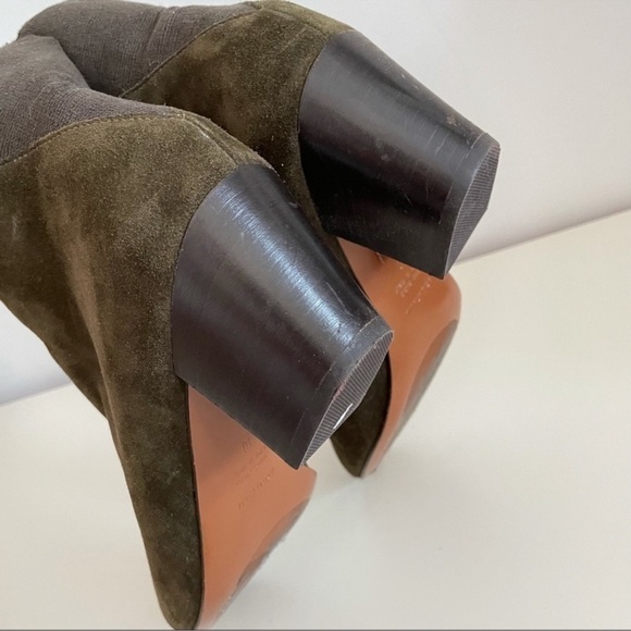 Aquatalia Suede Stacked Heel Ankle Boots / Booties - Picture 7 of 11